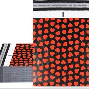 20 (10” x 13”) Heart Patterned Poly Mailers Poly Bags
